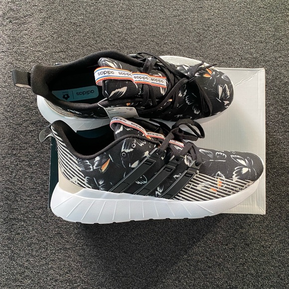 Women’s Black Adidas Sneakers Size 9. Lightweight Fashion Running Fitness Shoes. - Picture 4 of 16